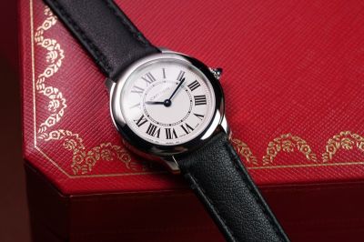 Cartier Ronde Must 29MM 157 Movement Imported Calfskin Strap Watch